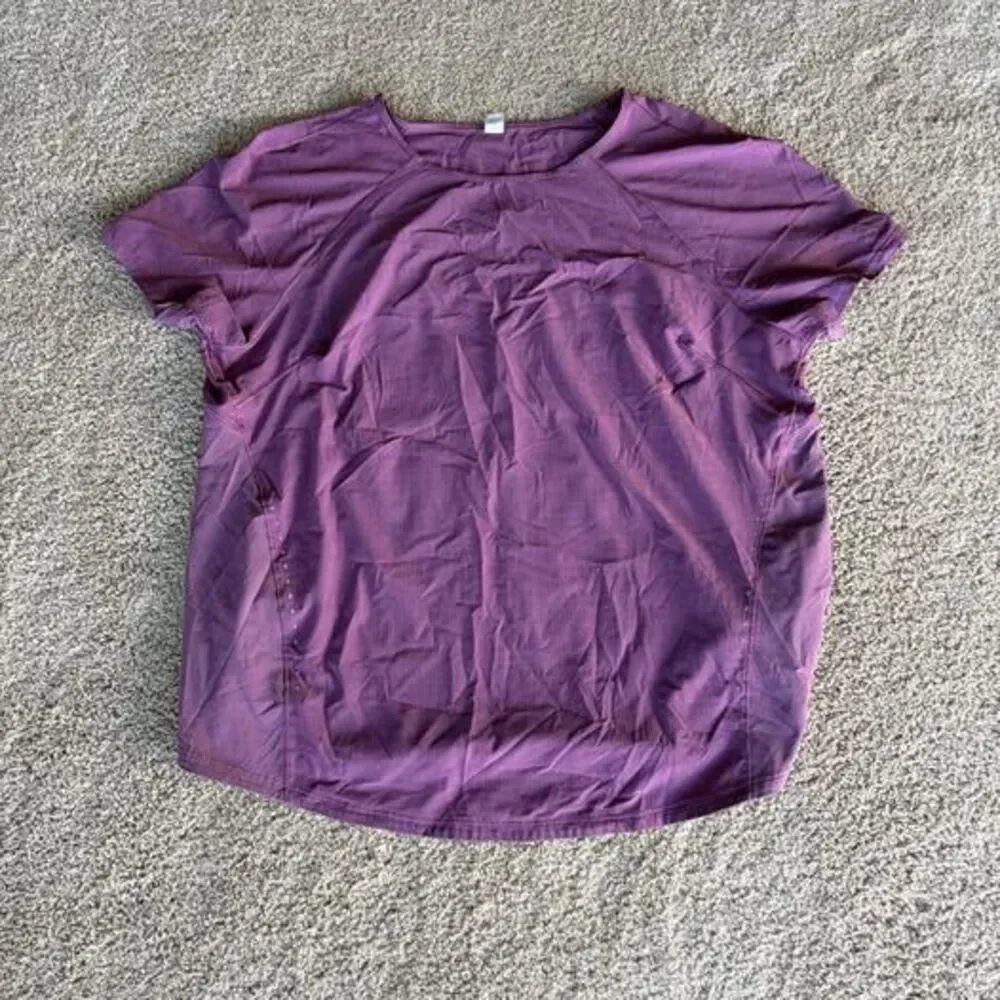 Women’s Lululemon Shirt Size 10